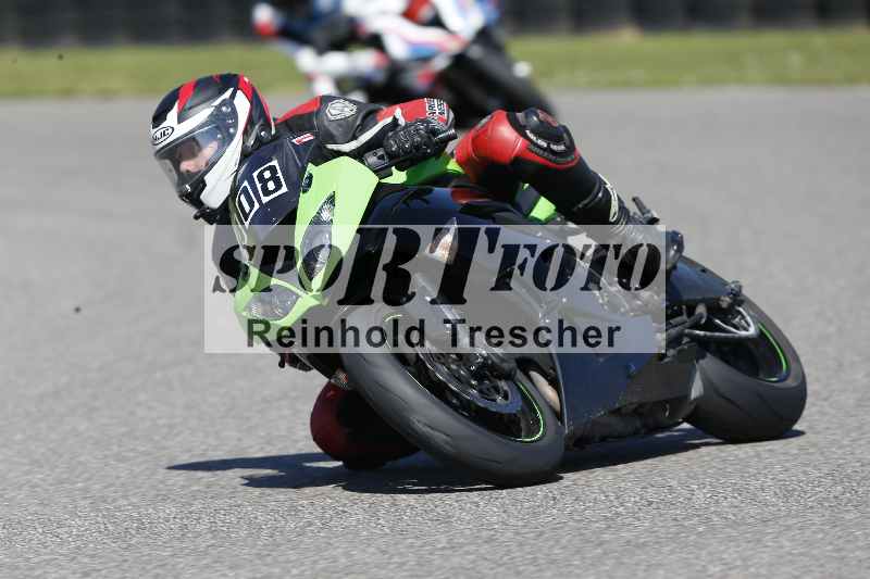 /43 08.08.2025 Discover the Bike ADR/Race 3 rot/408